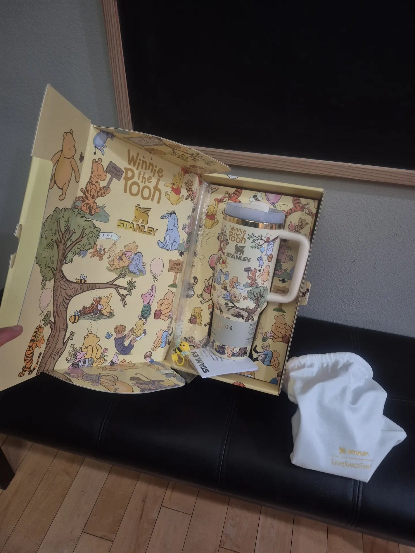 Exclusive Hello Kitty Collab 40 oz